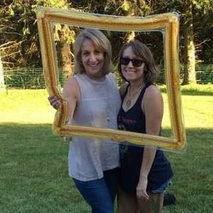 Meet your Posher, Lorie